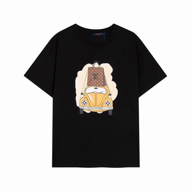 High-quality, exclusive custom design, featuring a crewneck short-sleeved shirt
