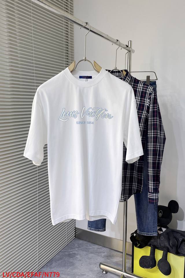N779 Lv Louis Vuitton's new double-layer, heavy-duty, letter-printed short-sleev