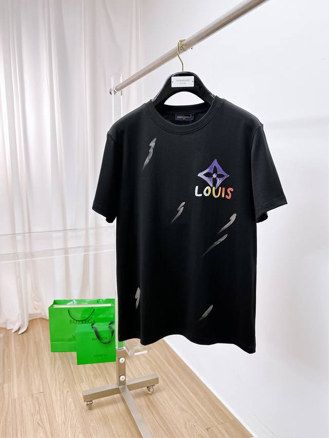 Louis' 2025 new release, the latest short-sleeved, crew-neck T-shirt. High-end,