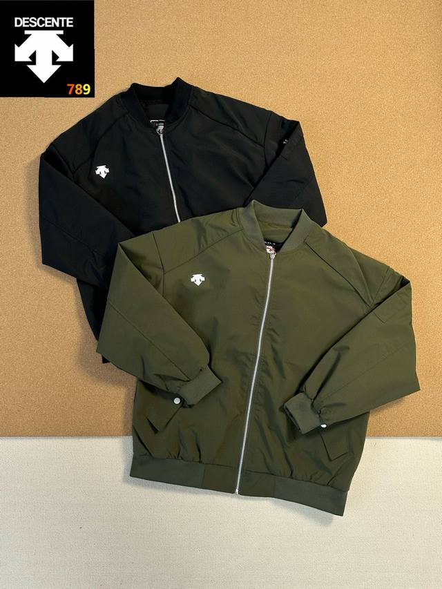 Descente Minimalist and Versatile Spring and Autumn Bomber Jacket, Loose Fit Cou