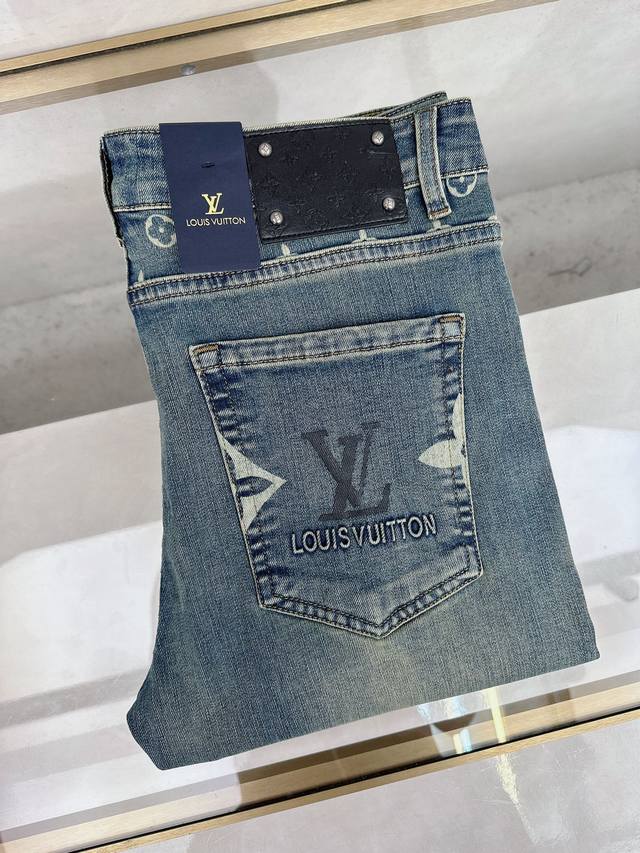 Lv 2025 summer new style is now available, the original single hot jeans super c