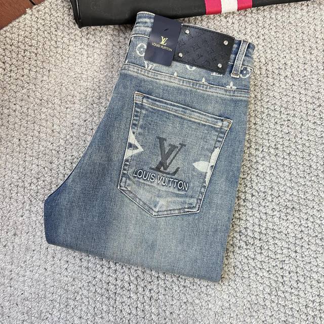L* Exclusively for trendy men's casual jeans. High-end European-style original p