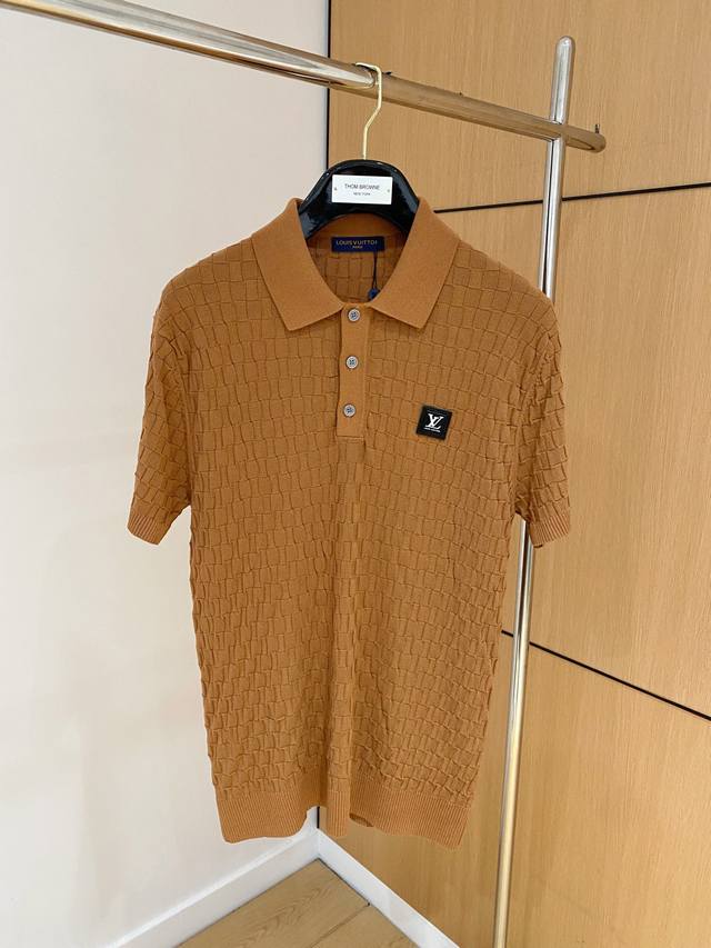 Lv 2025 Spring/Summer new knitted short-sleeved sweater, imported knitted fabric