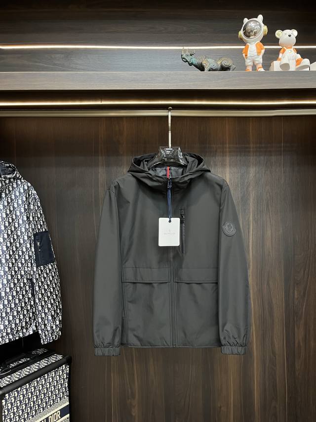 Featured: Moncler's 2025 Early Fall new release, the Moncler hooded jacket. Thi
