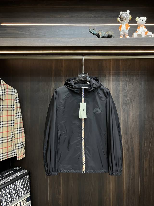 Featured Burberry's 2025 Early Fall new release: this Burberry hooded jacket is