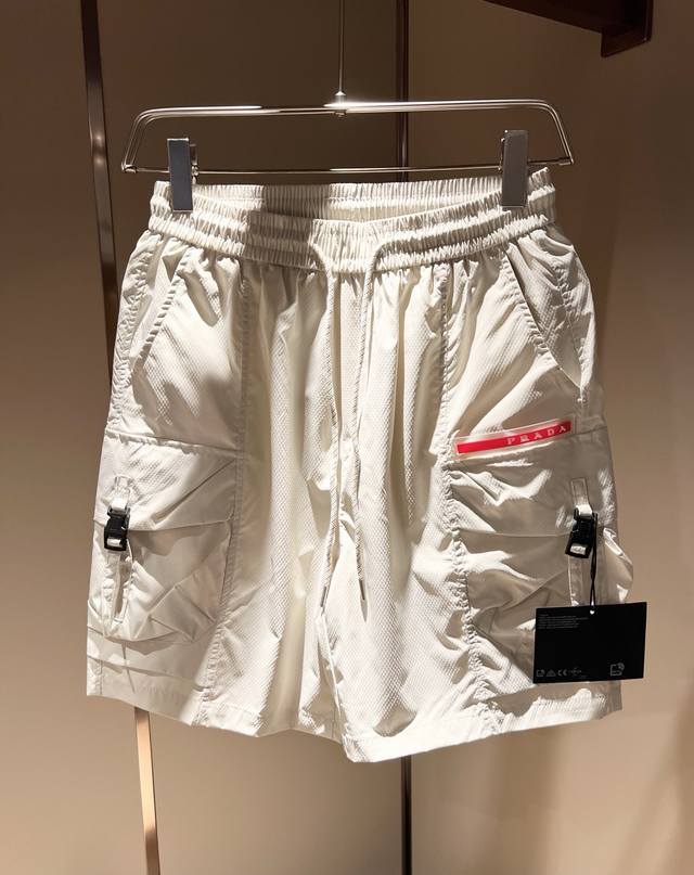 Pra*Da 2025 spring and summer new men's casual shorts, a high-end quality choice