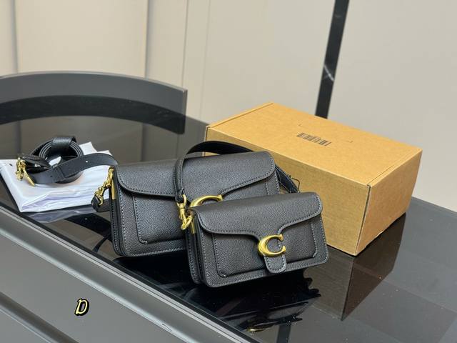 Comes with box Size: 25*15cm 20*11cm The versatile Tabby Coach Dionysus Tabby S