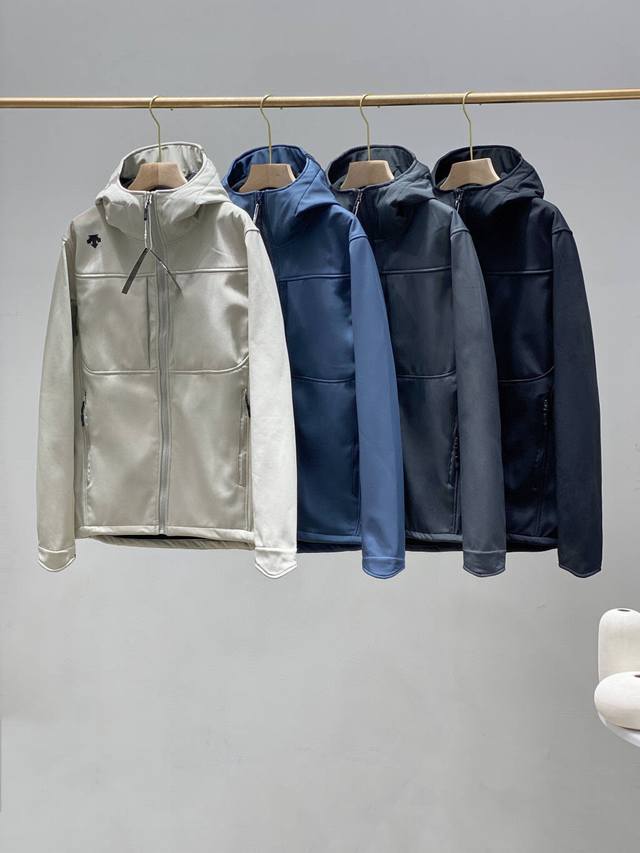 Supply Control Descente Spring Softshell Waterproof Jacket!! Designed for the h