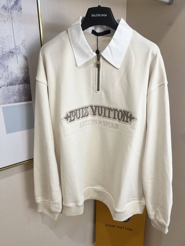 Sizes: S, M, XL. Unisex. 1V Louis Vuitton 2025Fw Early Fall Collection. Long-sl