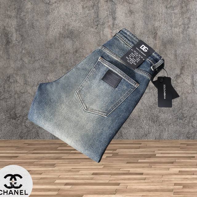 D&G Dolce & Gabbana's latest fall/winter jeans are a hot seller at the counter.