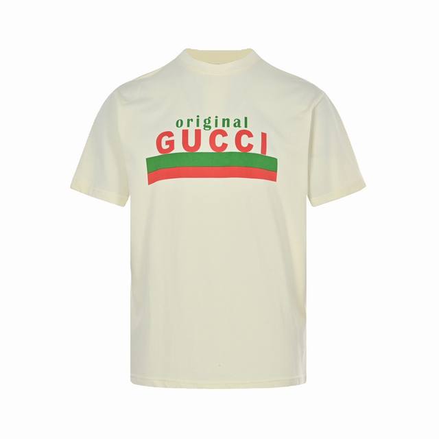 Gucci classic red and green lettering print short-sleeve top. Print: Made from a