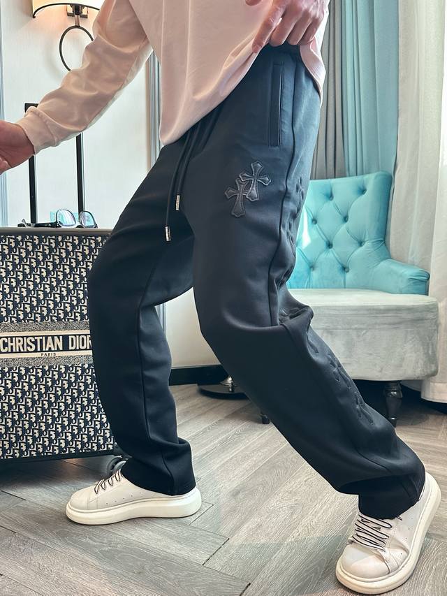 Chrome Hearts' new Spring 2025 casual pants! Available now on the official webs