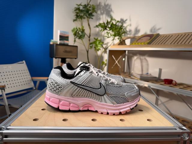 Nike Air Zoom Vomero 5 Comfortable, versatile, non-slip, wear-resistant low-top