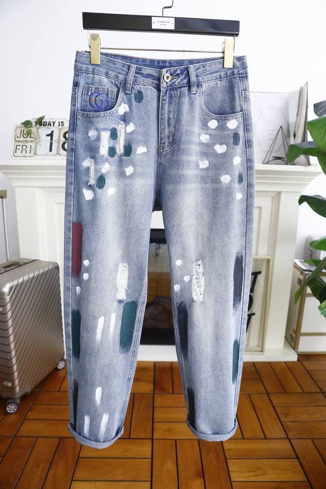 Gu*Ci. 2025 Summer New Arrival, Original, High-End Loose Jeans! A bestseller fea