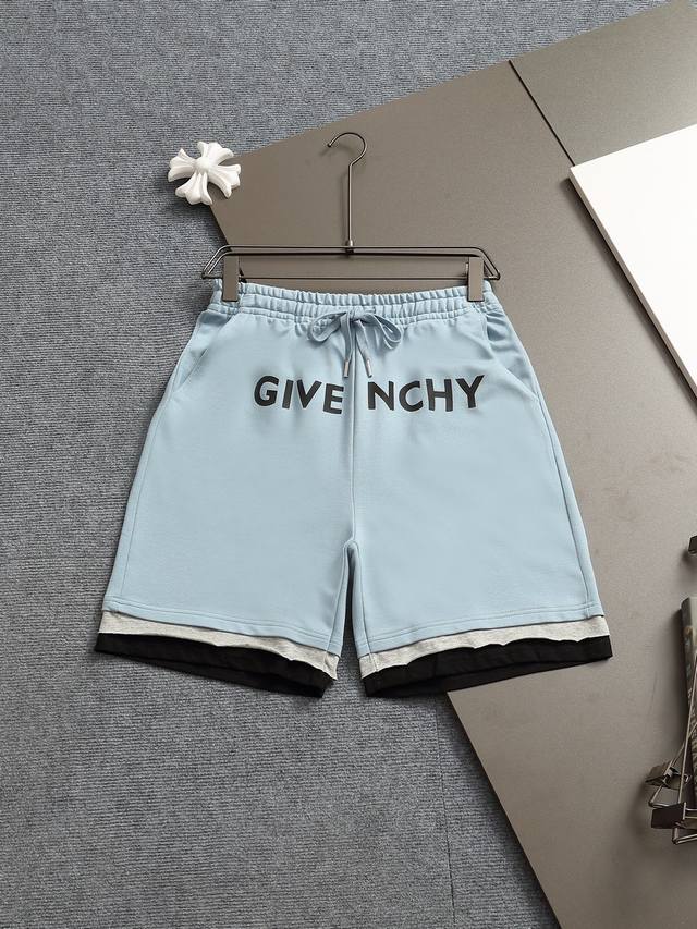 Givenchy 25Ss counter-matched terry shorts for couples. Crafted from cotton terr