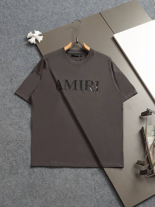 Amiri slightly wide version Xs S M L 25Ss latest, top-level, and simple logo des