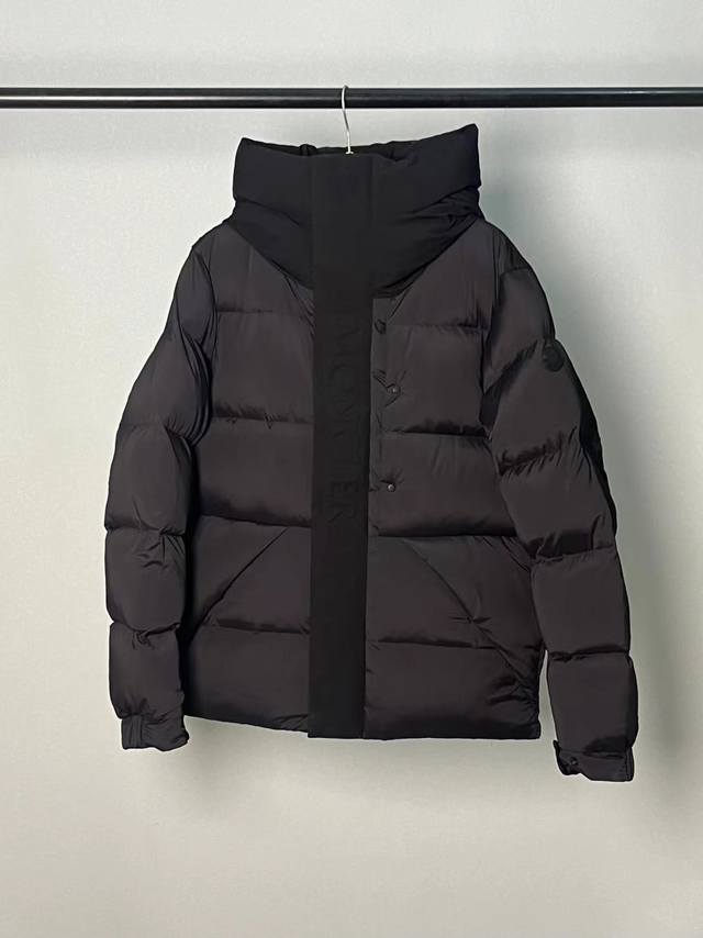 Moncler Madeira Black Warrior Cropped Down Jacket for Men The Madeira men's crop