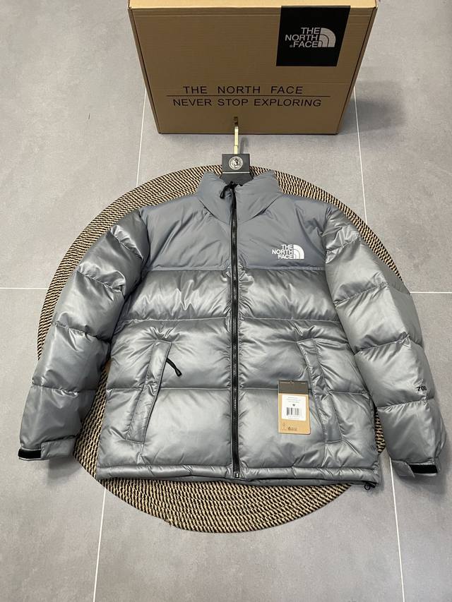 The North Face Vintage 90S Celebrity Style Down Jacket Design Concept: The North