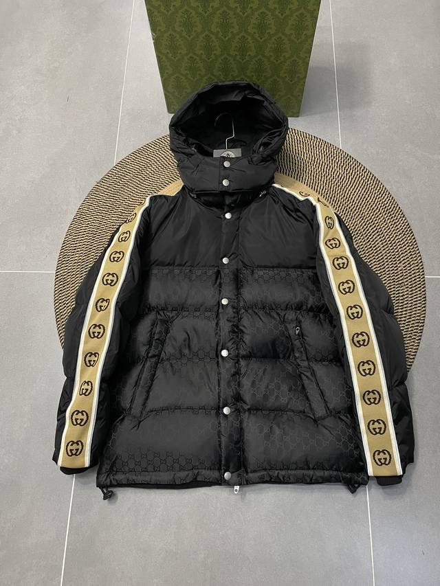 Gucci Reflective Web Down Jacket, Unisex Gg Web New Elements Hidden Double G DDD
