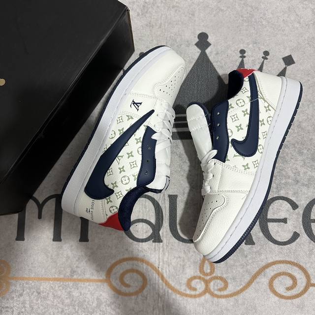 Qiao Yi hook Lv white and blue 36-44 size men and women spot DDD