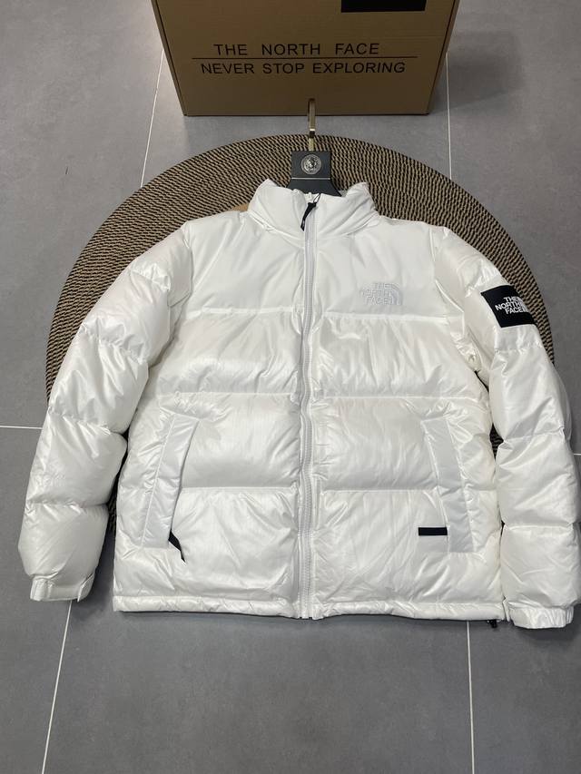 The North Face 1996 Korean version of this Shin Min-ah style down jacket, featu