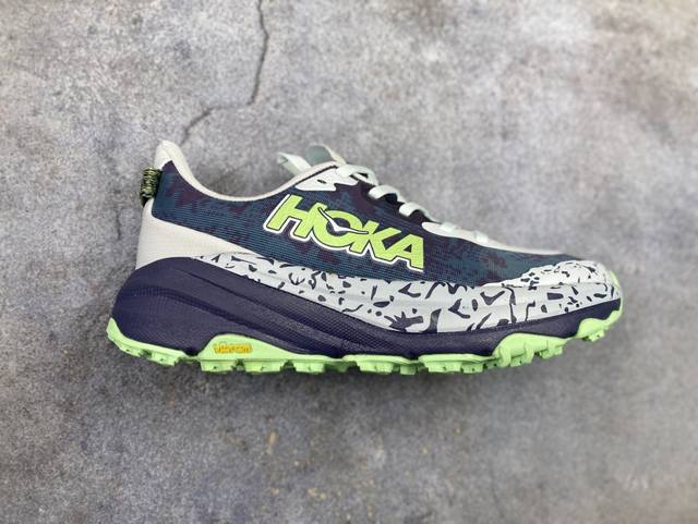 Hoka M Speedgoat 6 new color schemeHoka One One is a well-known running shoe bra