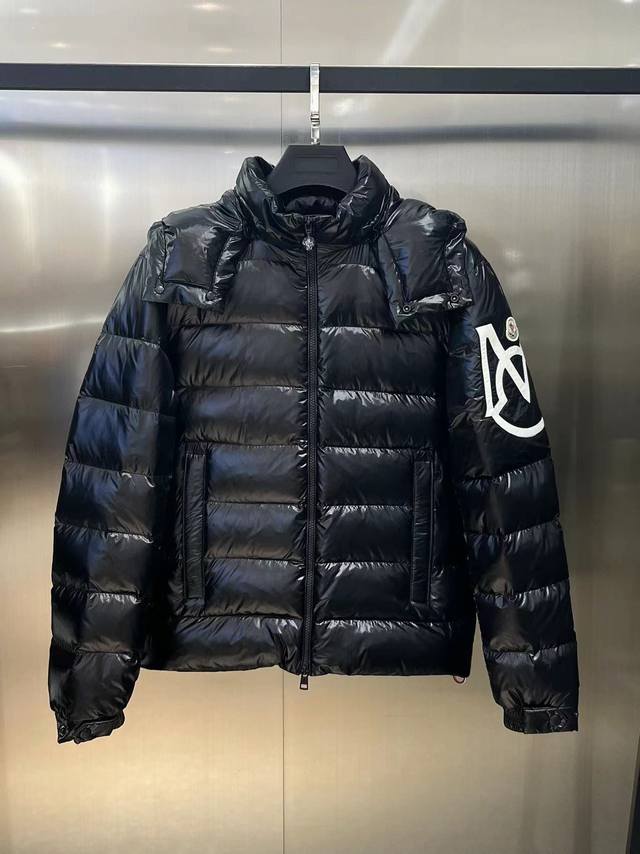 Wang Yibo's Moncler Mariveles down jacket draws inspiration from camping and in
