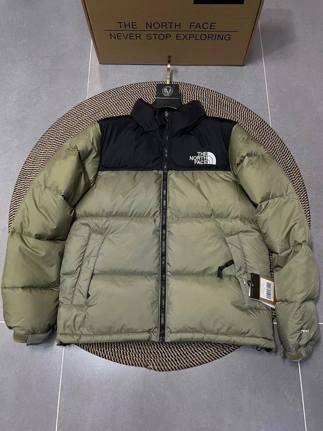 Matcha Green The North Face 1996 Nuptse 1996 Classic American Down Jacket, Premi