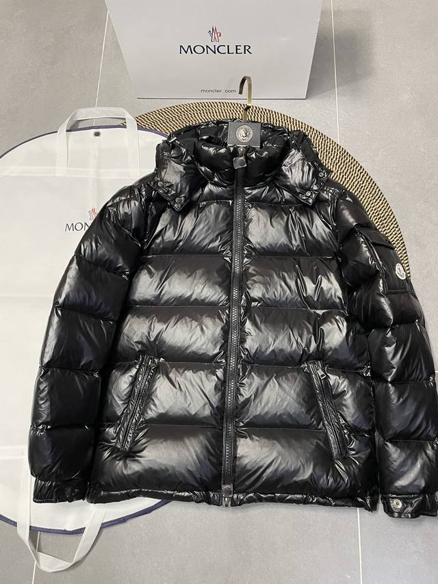 Classic* A Monce* Moncler Maya Down Jacket (Same Style as Eason Chan) Descriptio