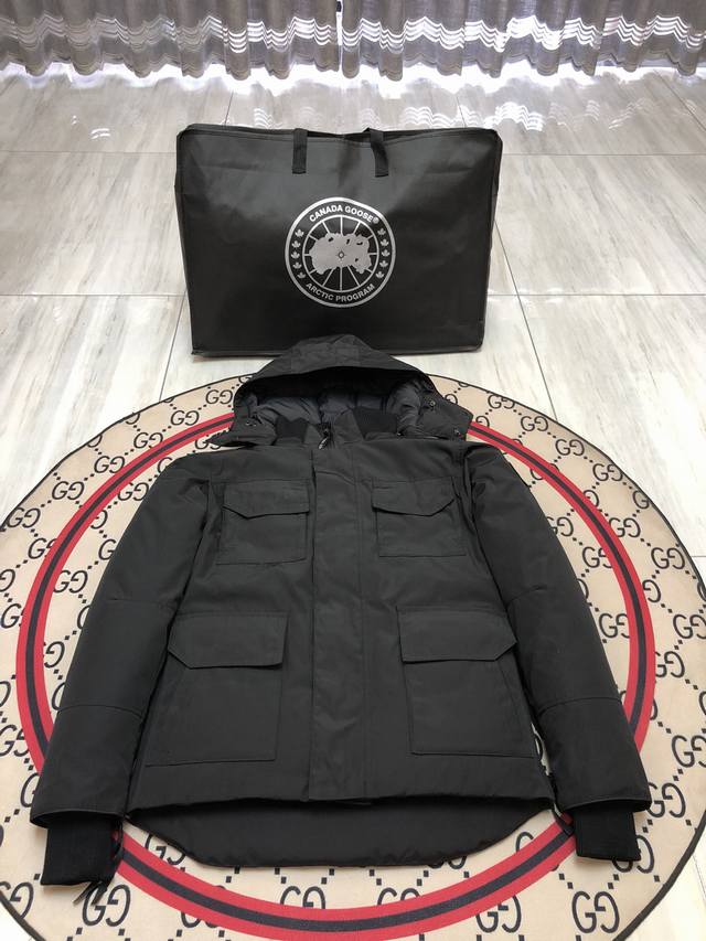 Canada Goose 26 styles for men and women, factory direct: Available for global p