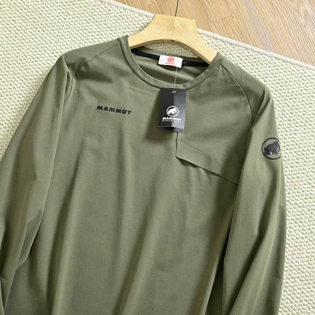 Mammut 2025 Fall Outdoor Men's Top Long Sleeve Base Layer Shirt! This isn't just