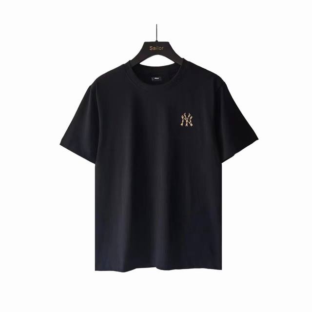 Actual photos and details + size chart Mlb front patch and back embroidered log