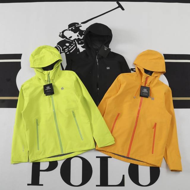 Kolonsport's 25th Spring/Autumn High-End, Fully Heat-Sealed, Outdoor Couple's Hi