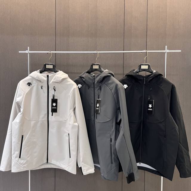 2025 Spring Descente Men's Waterproof Breathable Jacket for Training Couples DDD