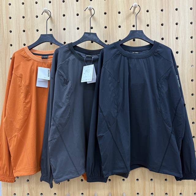 Salomon Korean line Slate series functional wind round neck sweatshirt Bai Jingt