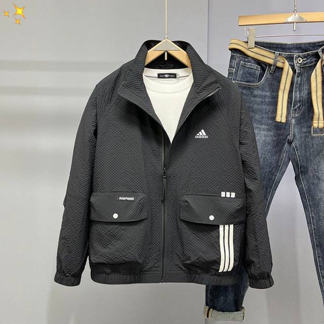 Adidas' new sun-protective, trendy, versatile, casual, thin, stand-up collar wor