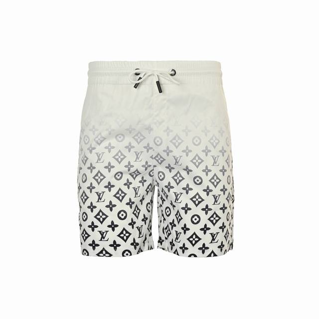 Louis Vuitton 25Ss monogram gradient beach shorts DDD. Crafted from woven fabric