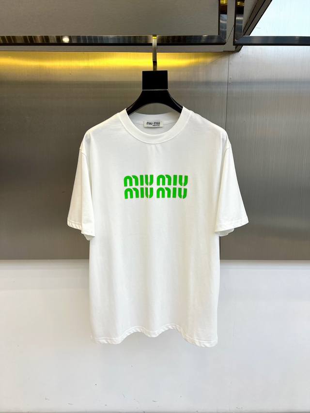 Miumiu, 2025 new men's short-sleeved T-shirt, made with custom-made imported fab