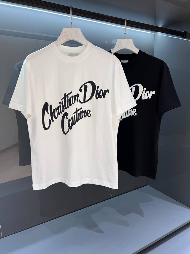 New arrivals, classic CD channel boutiques create a contemporary vibe. The 2025