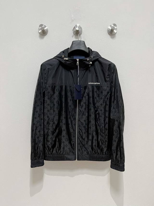 Lv Jacket, a new and popular 2025 early fall style. This stylish, casual jacket