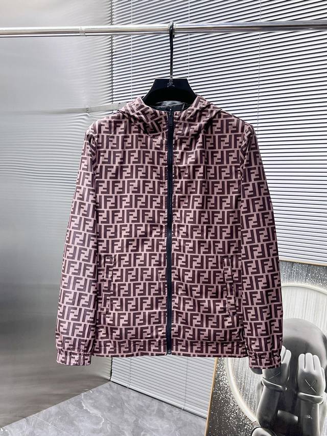 Fendi's new 2025 reversible hooded jacket is a high-end version! Custom-made fab