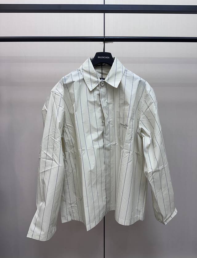 Dior striped lapel long-sleeved shirtBeige striped cotton blend fabric, chest po