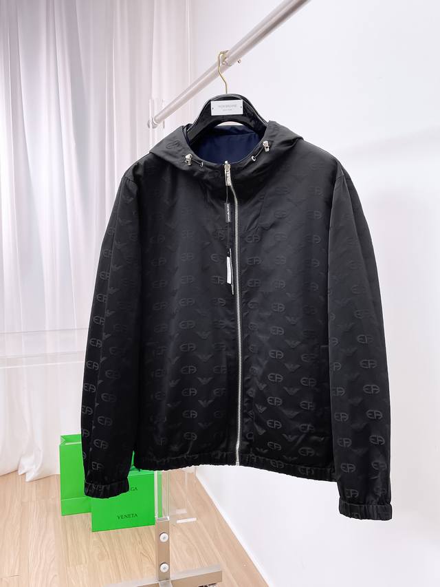 Armani's new high-quality, double-sided autumn/winter jacket, a new model from
