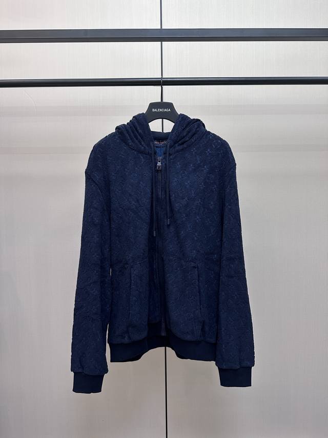 Louis Vuitton All-over Print Towel Hooded JacketThis knitted terry fabric hooded