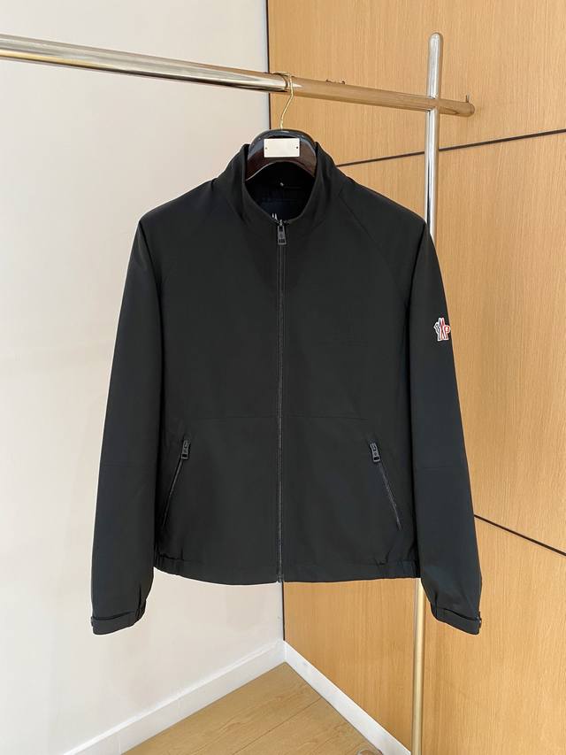 Moncler's new Autumn/Winter 2025 collection, a thin cotton jacket, is now avail