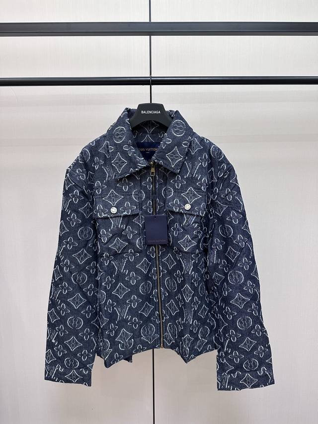 Louis Vuitton all-over jacquard denim jacket DDD. Featuring the classic monogram