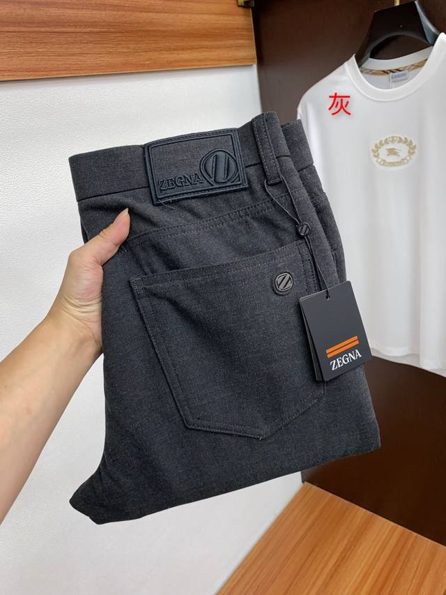 Zegna's 2025Ss Early Fall new arrival, original men's suit trousers, are a must-