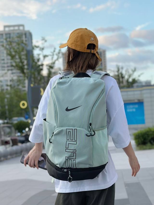 Air-cushioned Nike Air-cushioned backpack, large capacity basketball bag for bo