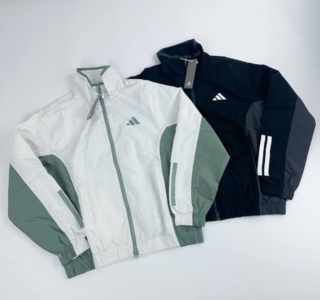 Adidas printed jacket is a casual jacket that combines comfort, lightness, and f