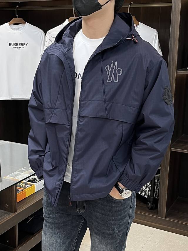 Featured Moncler's 2025 Early Fall new release: a Moncler hooded jacket with a